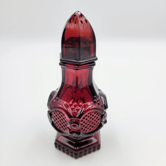 Avon Cape Cod Ruby Red Dish Collection Salt Or Pepper Shaker Vintage Read - Picture 5 of 10